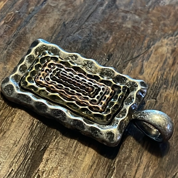 NEXUS Retired LIA SOPHIA Pendant - Picture 12 of 14